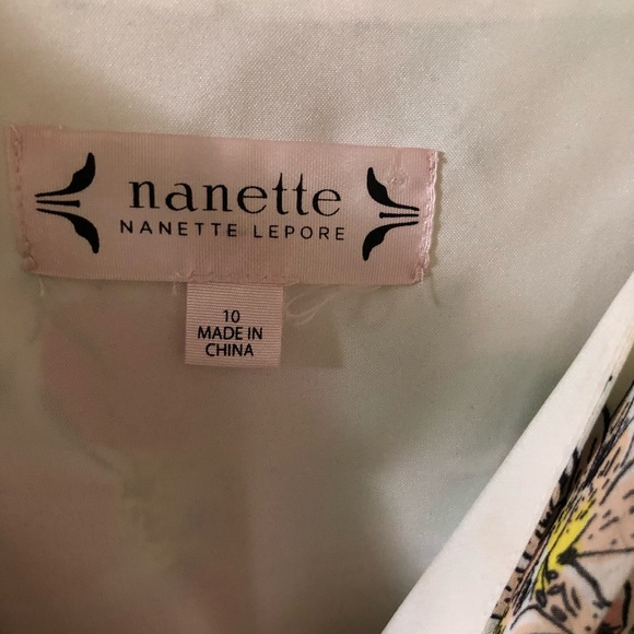 NANETTE LEPORE✨ flowery faux wrap dress - Picture 4 of 5